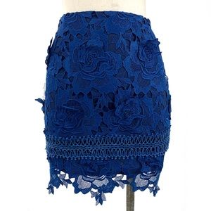 Lovers + Friends- Blue Floral Incense Lace Skirt XS